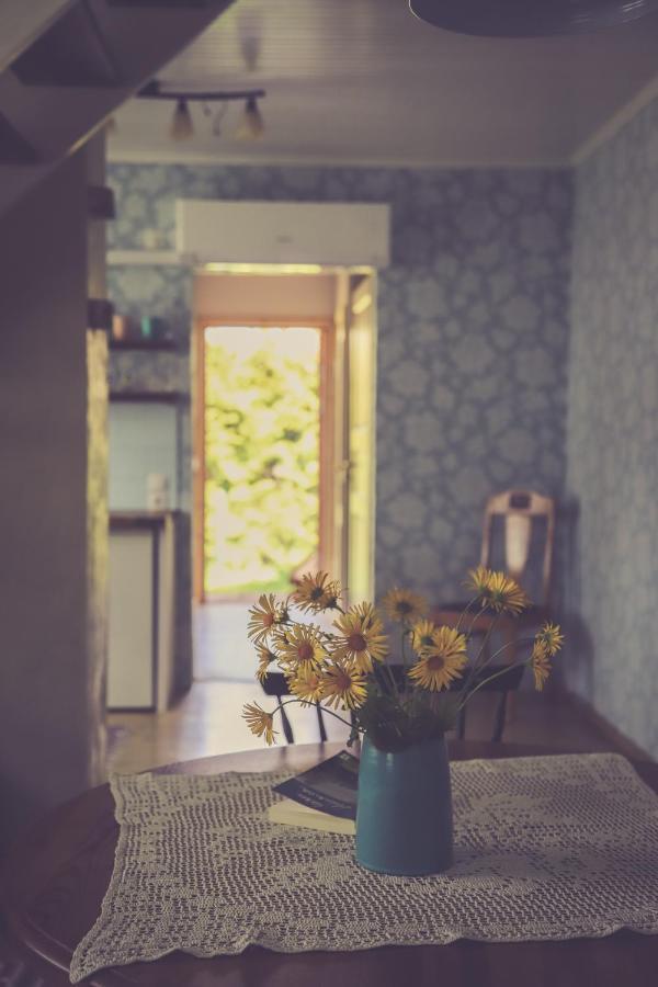 Kaerdla Retrovisiit Helmi Apartment Ngoại thất bức ảnh